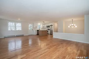 28 Maude Cir, Windsor, CT 06095 - Photo 3