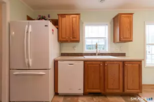 39 Riverside Dr, Southington, CT 06489 - Photo 21