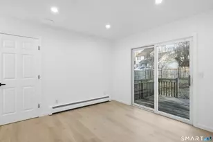 70 Victoria Ct, Hamden, CT 06514 - Photo 7