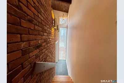 860 Oakwood Road, Orange, CT 06477 - Photo 31