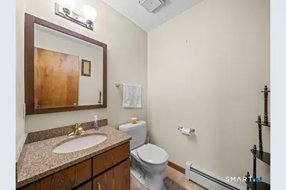 266 Knollwood Road, Manchester, CT 06042 - Photo 9