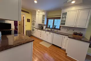 20 Arrowhead Rd, Wilton, CT 06897 - Photo 15