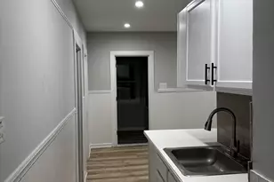 255 Chapman St, New Britain, CT 06051 - Photo 27