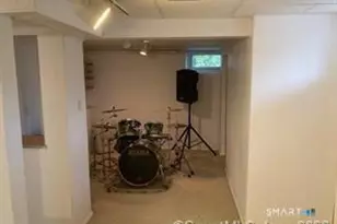 121 Clark St, Milford, CT 06460 - Photo 29