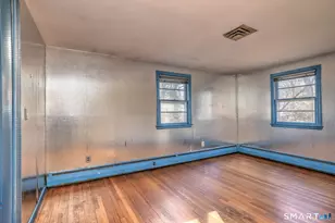 683 Royal Ln, Orange, CT 06477 - Photo 33