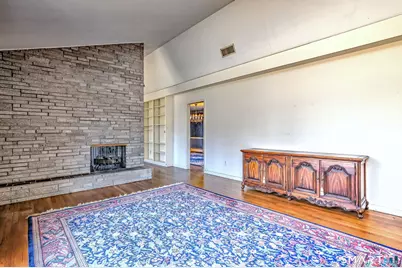 683 Royal Lane, Orange, CT 06477 - Photo 5