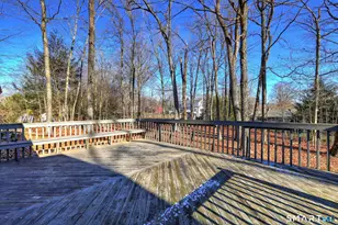 683 Royal Ln, Orange, CT 06477 - Photo 37