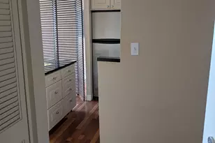 1 Gold St, Hartford, CT 06103 - Photo 9