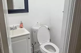 1495 Pembroke St, Bridgeport, CT 06608 - Photo 3