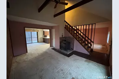 26 Village Circle, Naugatuck, CT 06770 - Photo 11