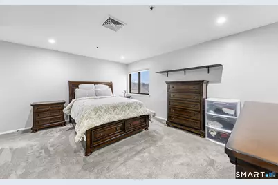 1633 Washington Boulevard #APT 3D, Stamford, CT 06902 - Photo 11