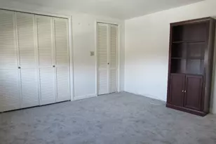 255 Fairfield Woods Rd, Fairfield, CT 06825 - Photo 13