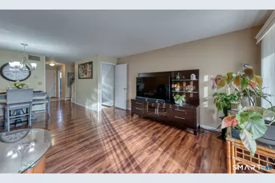 17 Hemlock Court #17, Cromwell, CT 06416 - Photo 5