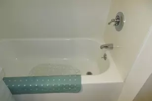 629 Longfellow Dr, Branford, CT 06405 - Photo 25