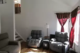 629 Longfellow Dr, Branford, CT 06405 - Photo 5