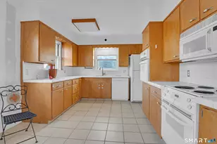 79 Broadway St, Colchester, CT 06415 - Photo 15