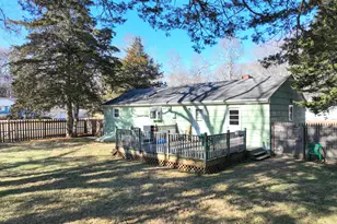 52 Cedar Dr, North Stonington, CT 06359 - Photo 3