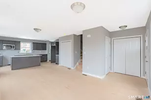 27 Hall Ave, Wallingford, CT 06492 - Photo 5