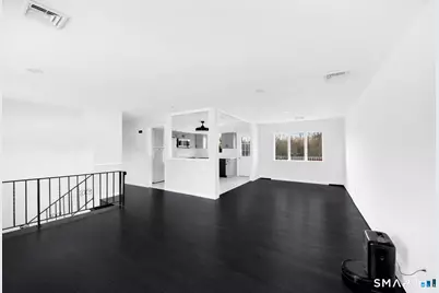 21 Donna Drive, New Fairfield, CT 06812 - Photo 13