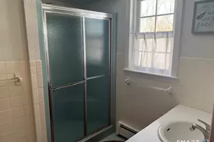 51 W Lake Ave, Guilford, CT 06437 - Photo 19