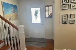 51 W Lake Ave, Guilford, CT 06437 - Photo 3