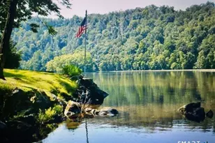 75 Lake Lillinonah Rd N, Bridgewater, CT 06752 - Photo 15