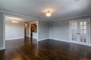 14 Rosemary St, New London, CT 06320 - Photo 5