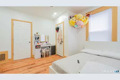 431 Dixwell Avenue, New Haven, CT 06511 - Photo 15