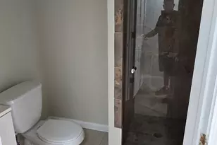 106 Wakelee Rd, Waterbury, CT 06705 - Photo 17