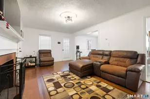 25 Lindsley Pl, Stratford, CT 06615 - Photo 17