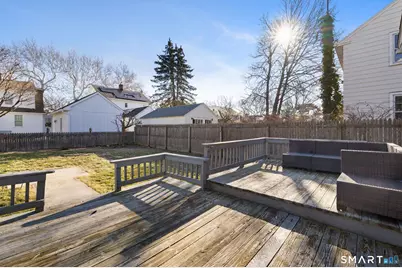 25 Lindsley Place, Stratford, CT 06615 - Photo 5