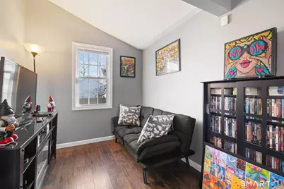 25 Lindsley Place, Stratford, CT 06615 - Photo 21