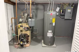 26 Kelly Rd, Hamden, CT 06518 - Photo 35