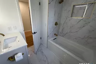 26 Kelly Rd, Hamden, CT 06518 - Photo 21