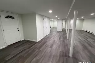 26 Kelly Rd, Hamden, CT 06518 - Photo 31