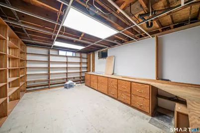 30 Jackson Street, Windsor Locks, CT 06096 - Photo 25