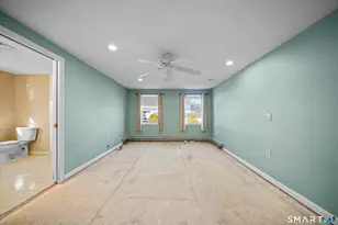 30 Jackson St, Windsor Locks, CT 06096 - Photo 9