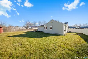 30 Jackson St, Windsor Locks, CT 06096 - Photo 31