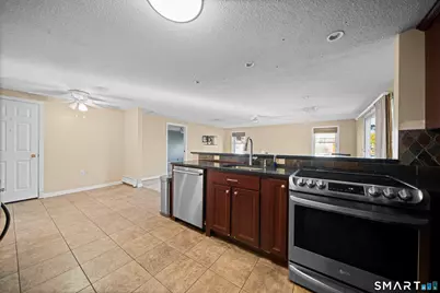 30 Jackson Street, Windsor Locks, CT 06096 - Photo 7