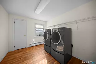 30 Jackson St, Windsor Locks, CT 06096 - Photo 21