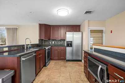 30 Jackson Street, Windsor Locks, CT 06096 - Photo 3