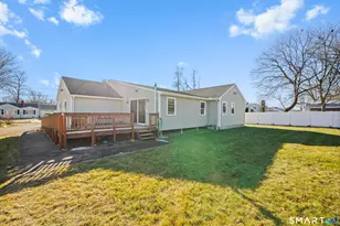 30 Jackson St, Windsor Locks, CT 06096 - Photo 29