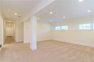 5 Mendes Rd, Danbury, CT 06811 - Photo 17