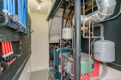 5 Mendes Road, Danbury, CT 06811 - Photo 25