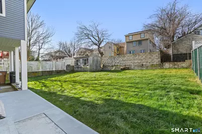 35 Euclid Avenue #B, Stamford, CT 06902 - Photo 23