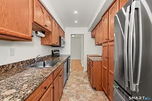 73 Riverside Ave, Stamford, CT 06905 - Photo 11