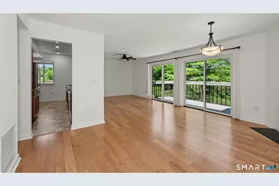 73 Riverside Avenue #3A, Stamford, CT 06905 - Photo 3