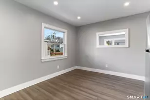 35 Euclid Ave, Stamford, CT 06902 - Photo 11