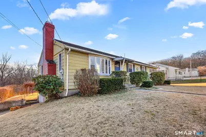 34 Perry Avenue, Norwich, CT 06360 - Photo 3