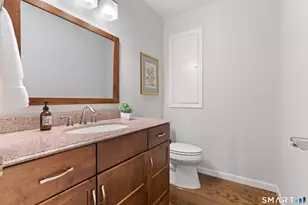 40 Ettl Ln, Greenwich, CT 06831 - Photo 9